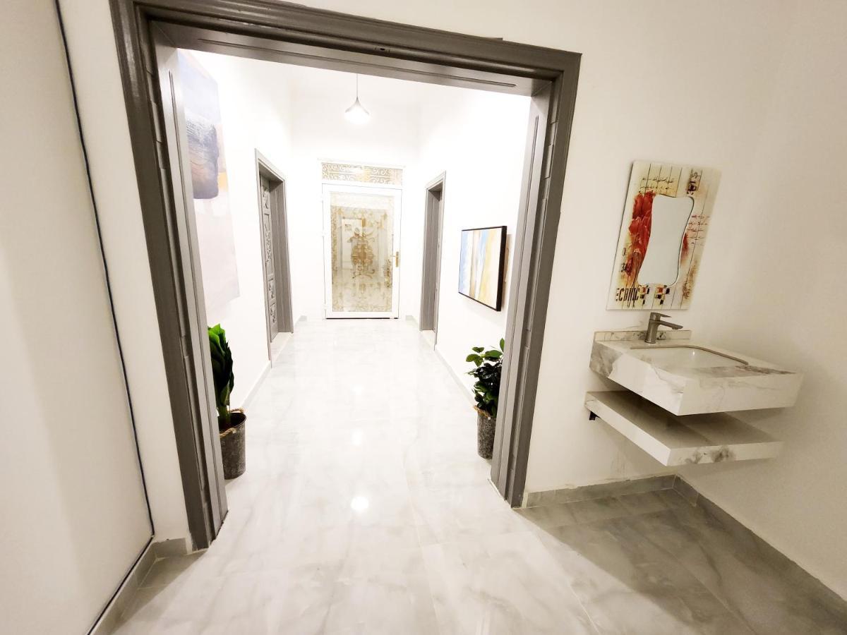 Moods Holiday Homes Al Ain Ngoại thất bức ảnh