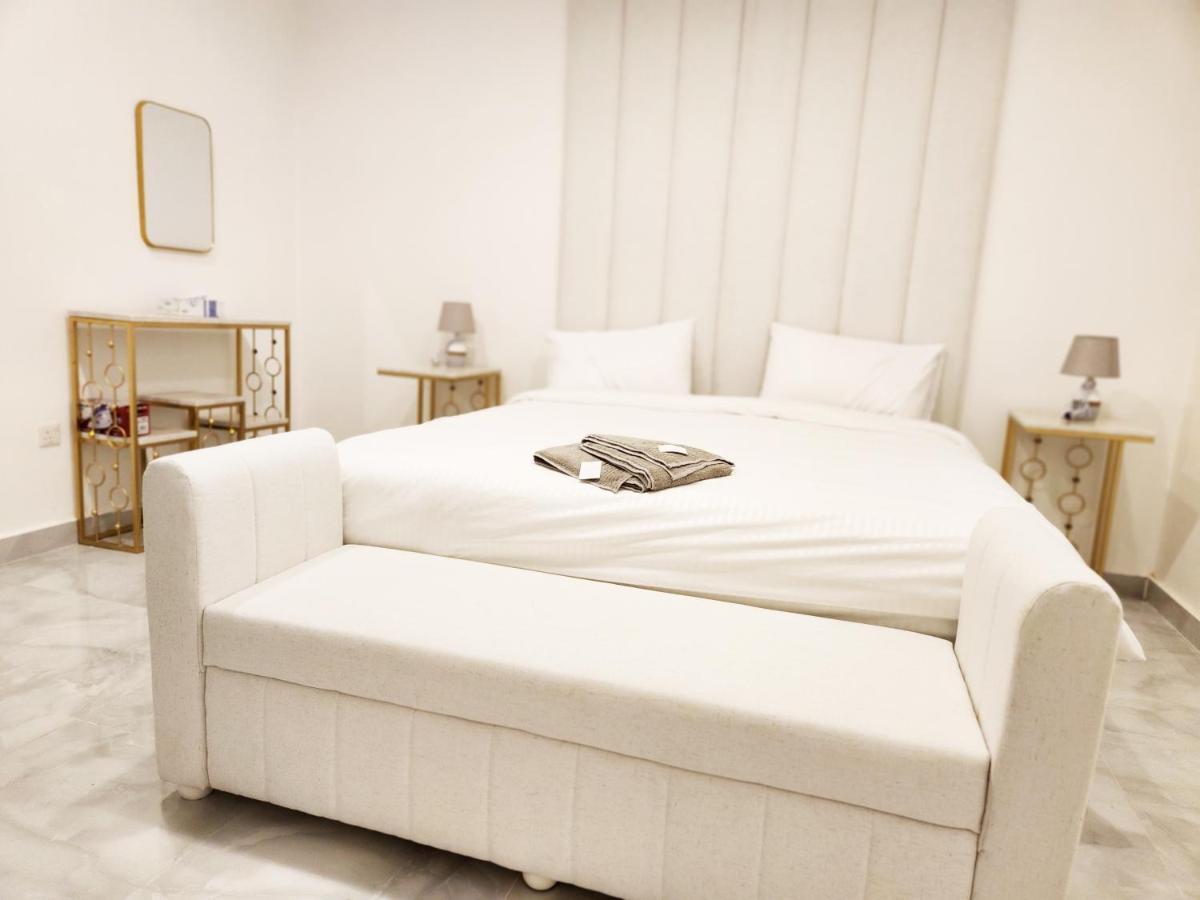 Moods Holiday Homes Al Ain Ngoại thất bức ảnh