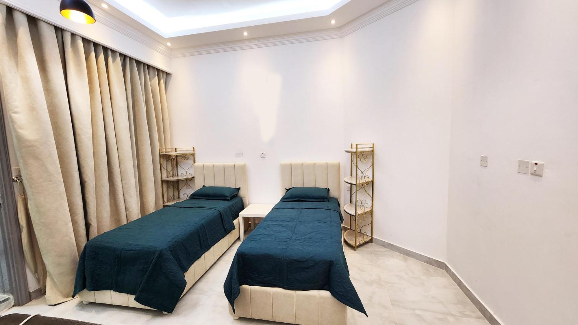 Moods Holiday Homes Al Ain Ngoại thất bức ảnh